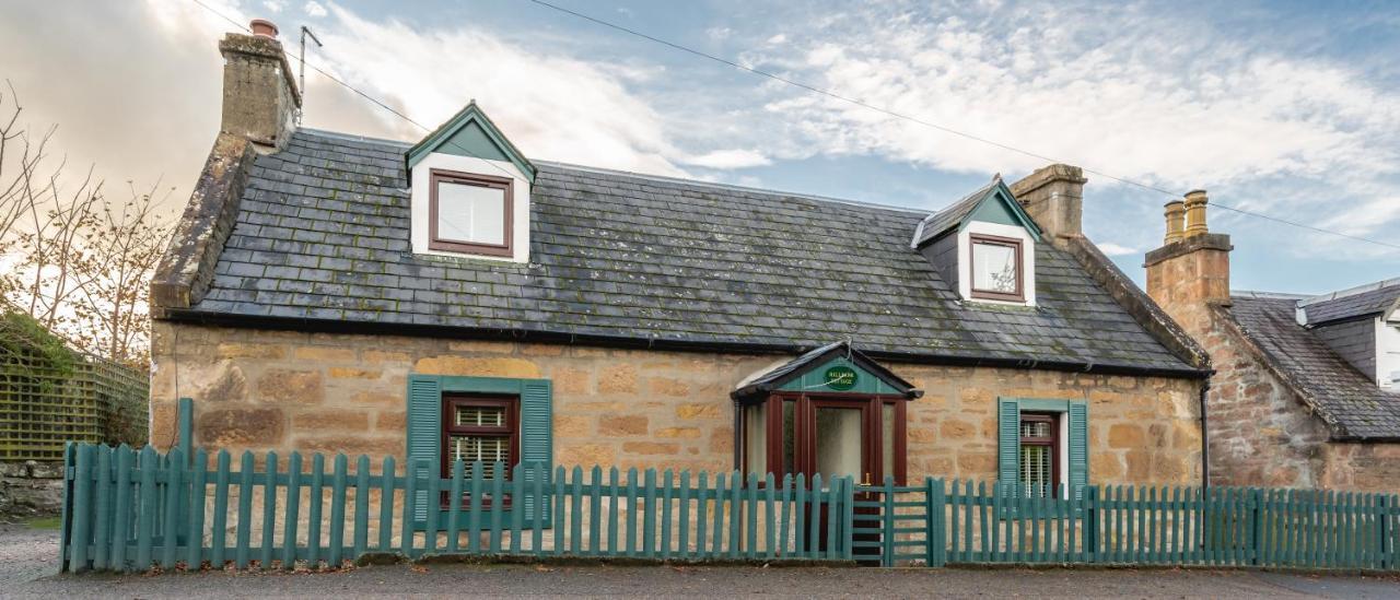Luxury Cottage With Mountain View'S Cononbridge Εξωτερικό φωτογραφία